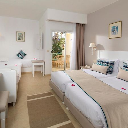 Iliade Aqua Park Hotell Taguermess Exteriör bild